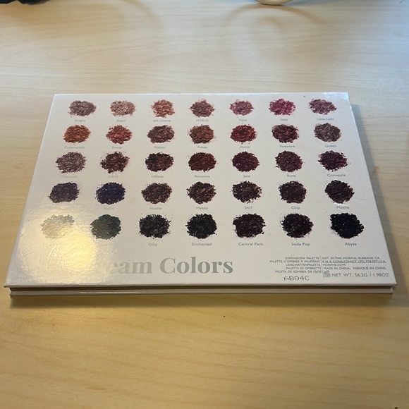Jaclyn Hill palette - Picture 2 of 3